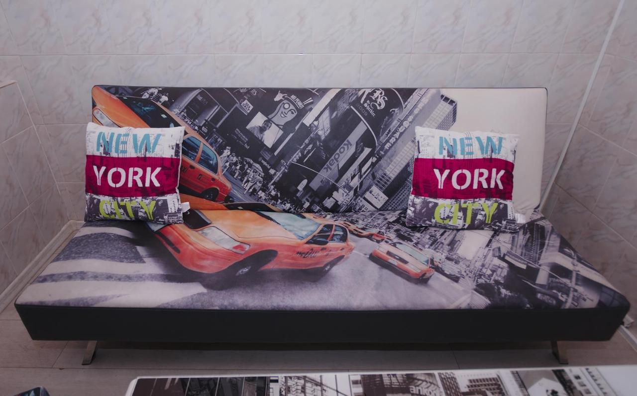 Lvc,Lac & Nyc Apartshotel Faleza Galaţi Esterno foto